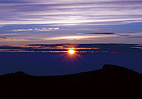 山頂御来光イメージ写真