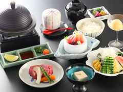 富士山童夢型陶板焼御膳